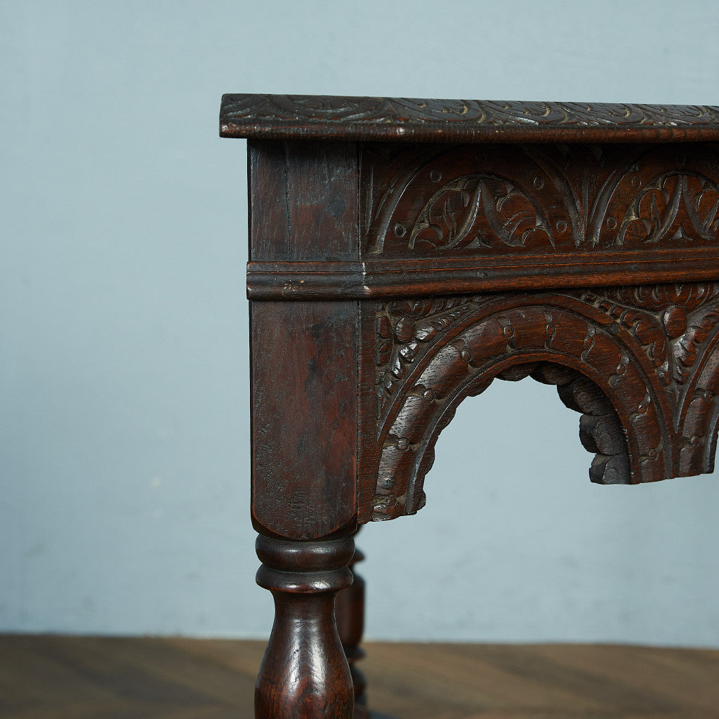 British classic oak side table #80476