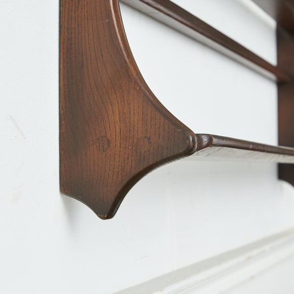 ヴィンテージ ウォールラック(Wall Mounted Plate Rack model 268)