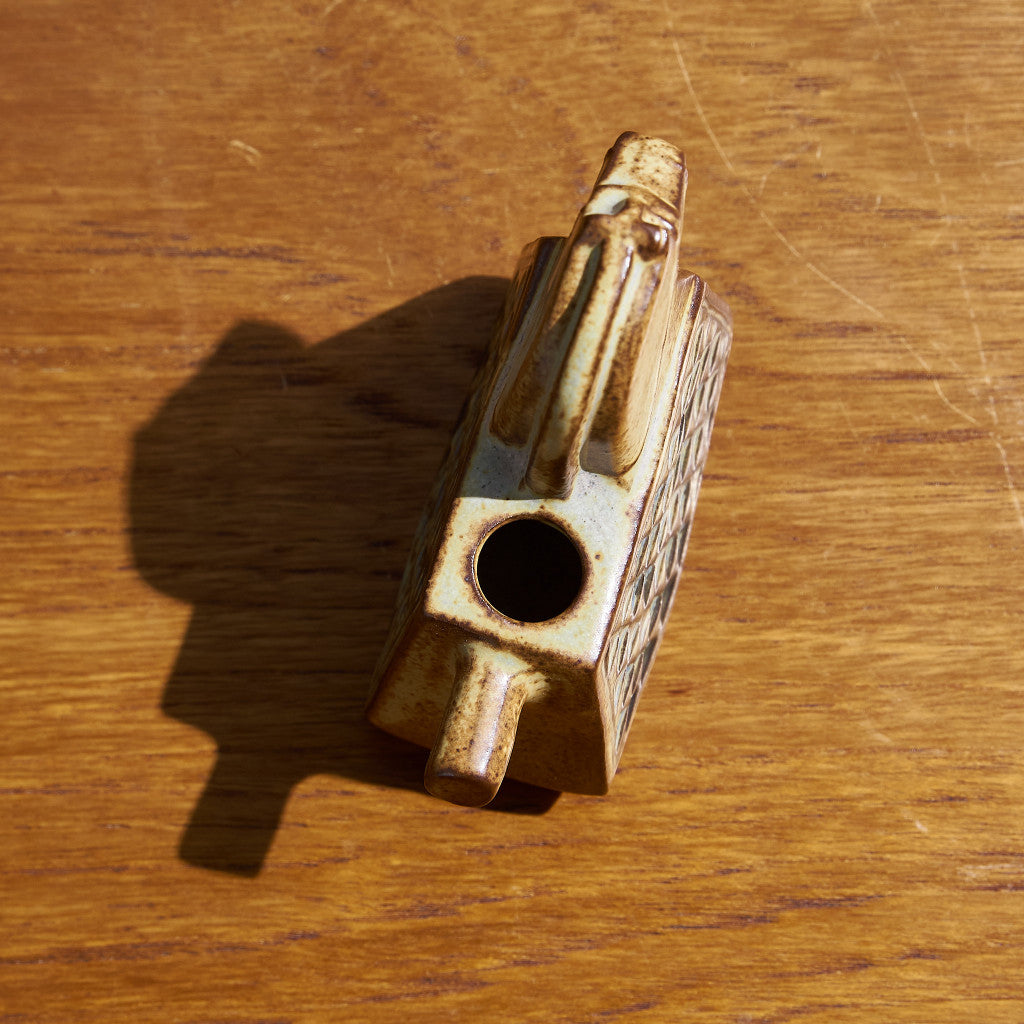 A small horse vase