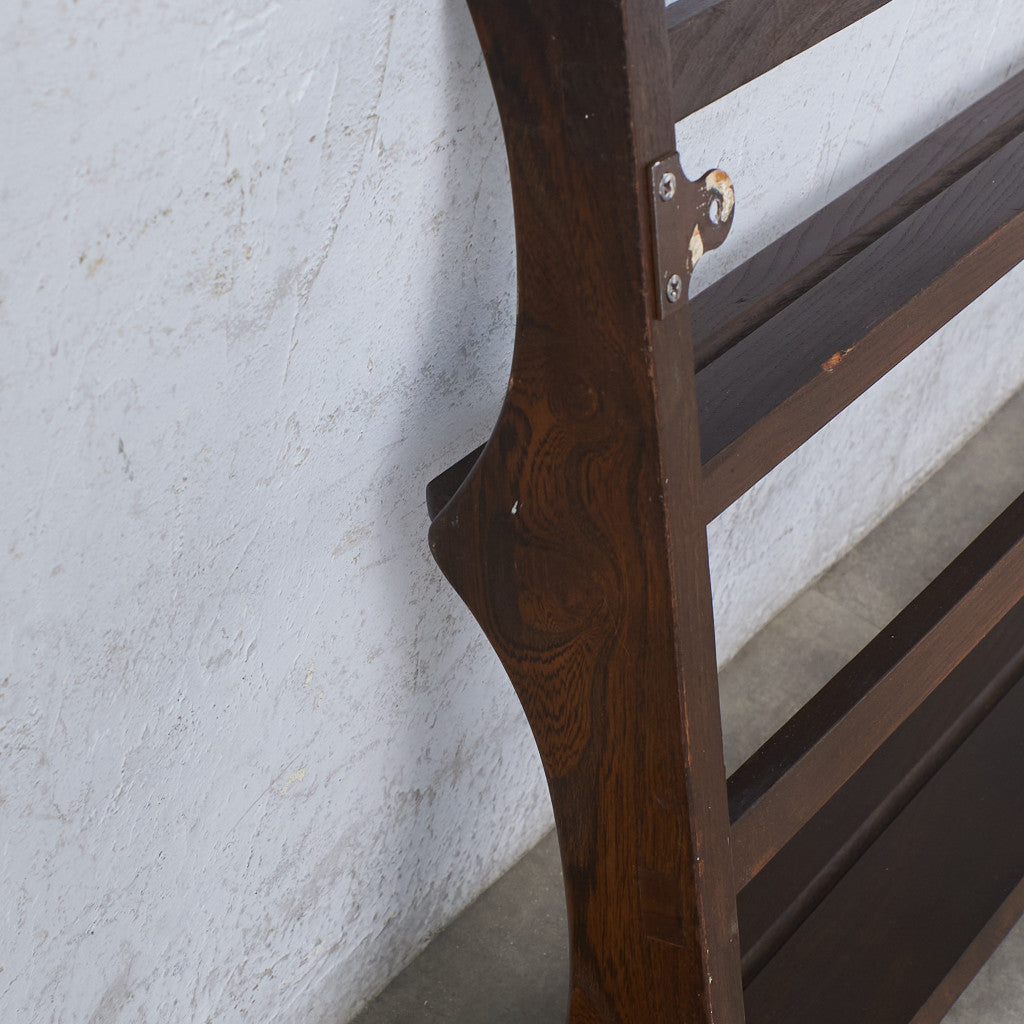 ヴィンテージ ウォールラック (Wall Mounted Plate Rack model 268)