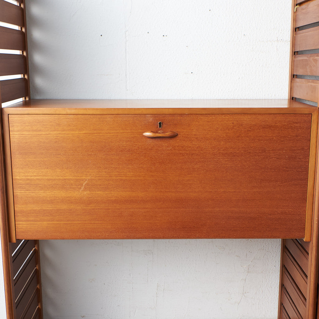 [67411][ステイプルズ Staples ( Staples of Cricklewood )]Ladderax ウォールユニット シェルフ