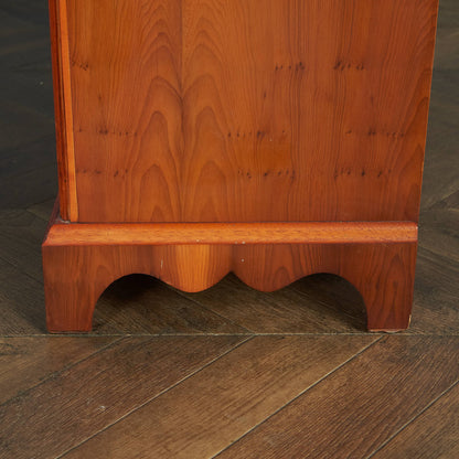 Classic British Edwardian Bookcase/Cupboard #84748