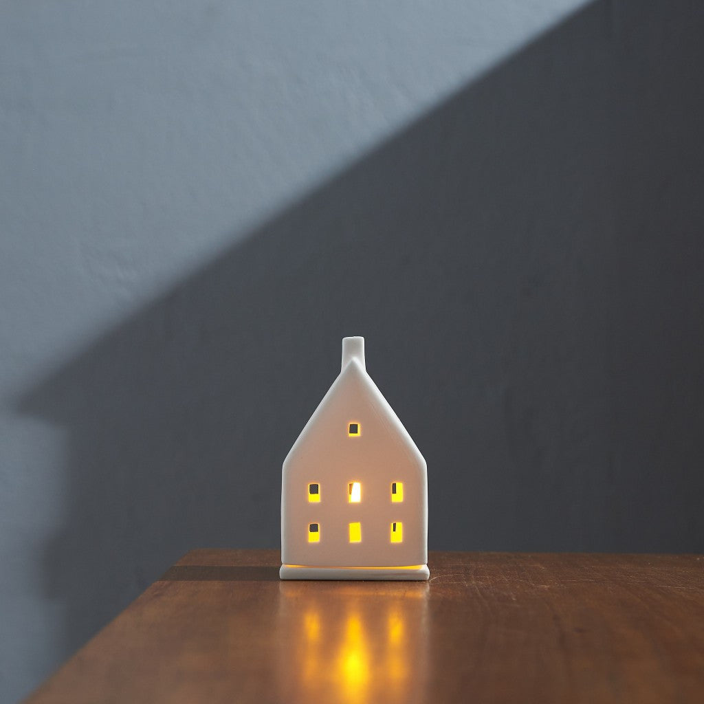 LED Candle House / Magic Light