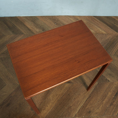 AHMcINTOSH Vintage Nesting Table #81712