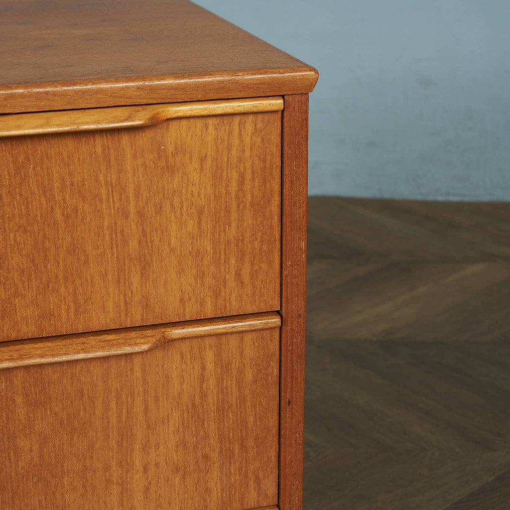 STEENS Vintage 3-Drawer Side Chest/Bedside Cabinet #83947