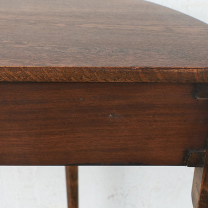 [67606] British Classic Half Moon Table