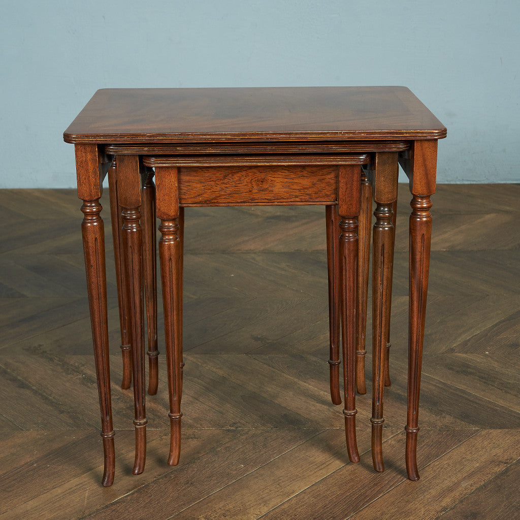 British Classic Nesting Table #74774