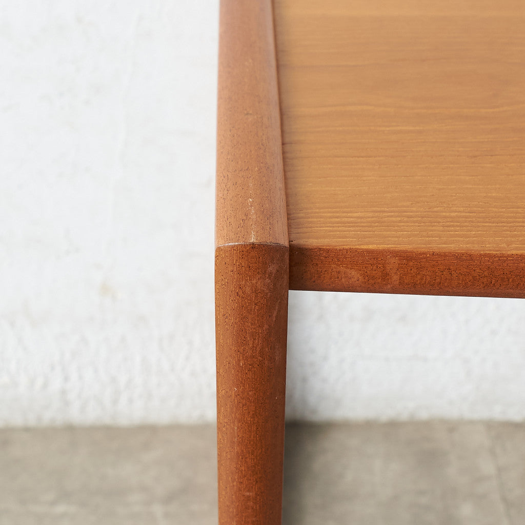 [67326] British vintage nesting table
