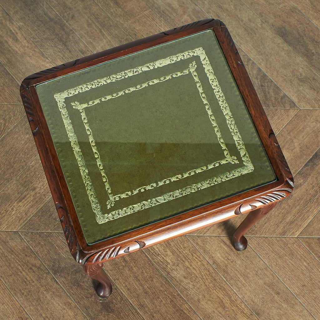 British classic glass top nesting table #78638