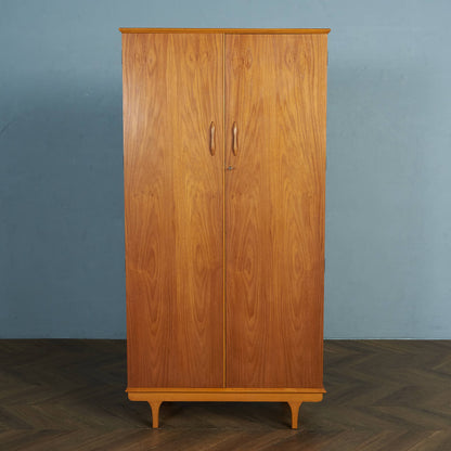 M&amp;T Ltd London Vintage Wardrobe #84708