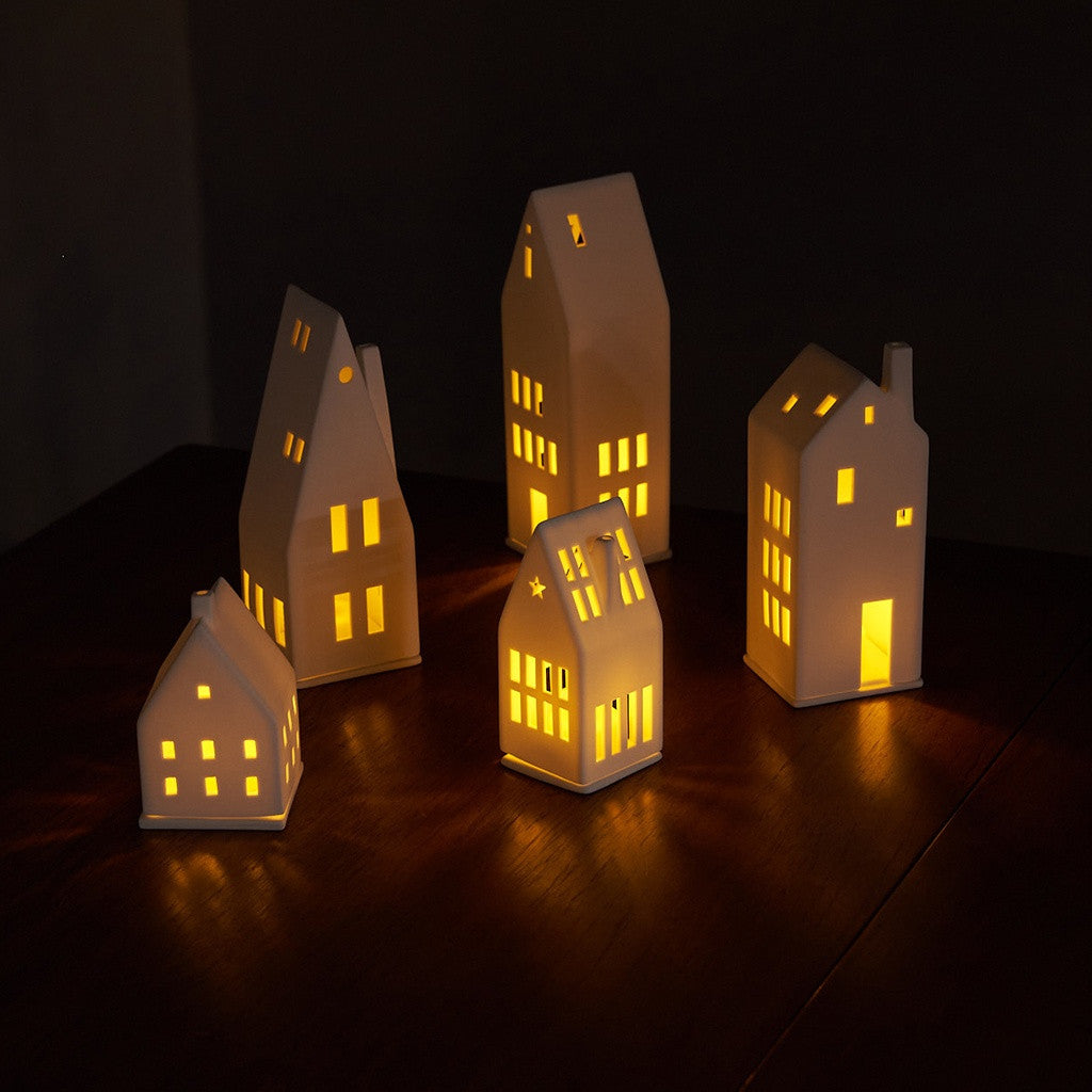 LED Candle House / Large Door