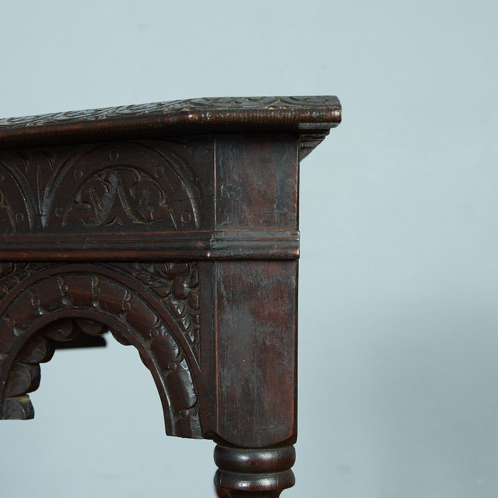 British classic oak side table #80476