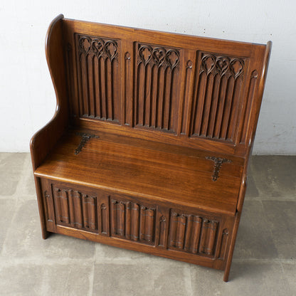 [67199] British Classic Church Bench