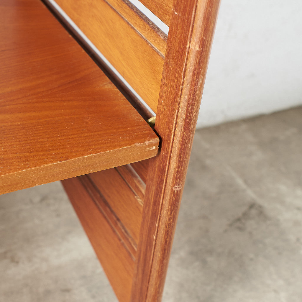 [67411][ステイプルズ Staples ( Staples of Cricklewood )]Ladderax ウォールユニット シェルフ
