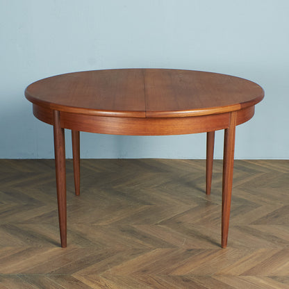 G-PLAN Extension Round Dining Table #74519