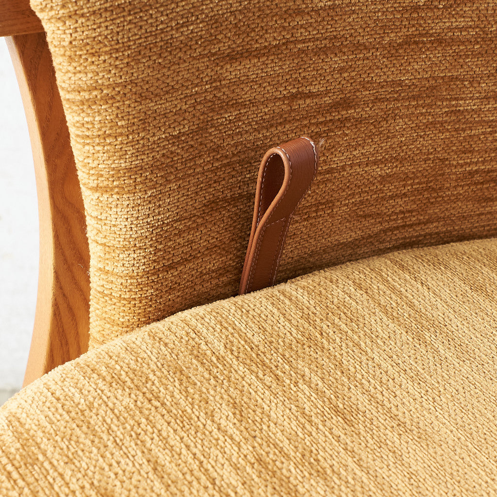 Gina リクライニングチェア / ラウンド型メタルラベル