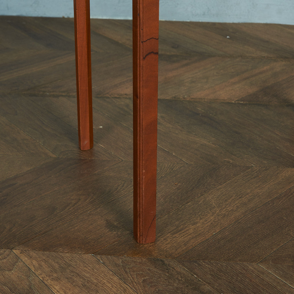 AHMcINTOSH Vintage Nesting Table #81712