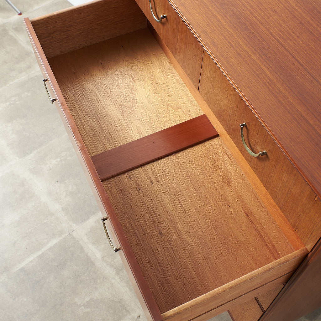 [67469][Meredew] Vintage wide chest