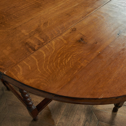 British Classic Drop Leaf Gateleg Table #81716