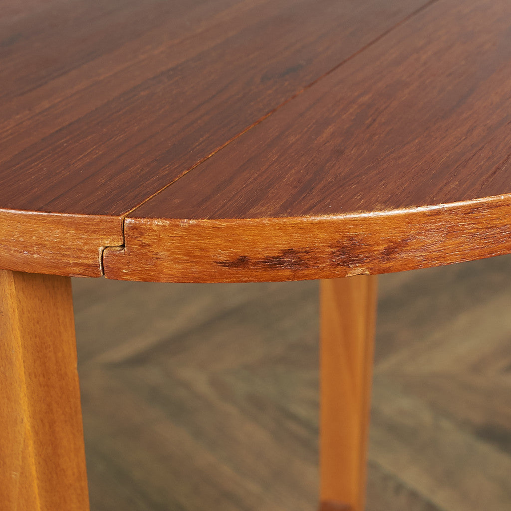 [67643] Novy Domov Poul Hundevad nesting table