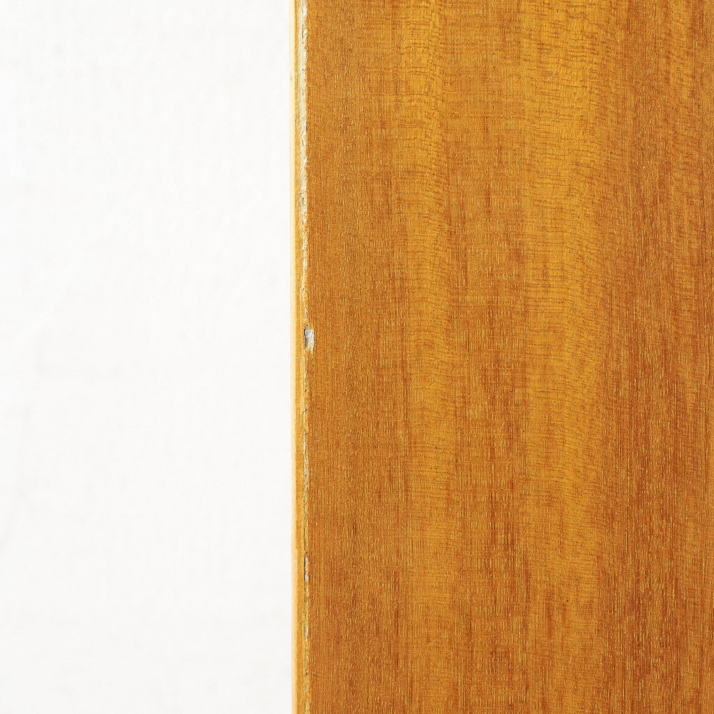 The George Honeyball Collection キャビネット