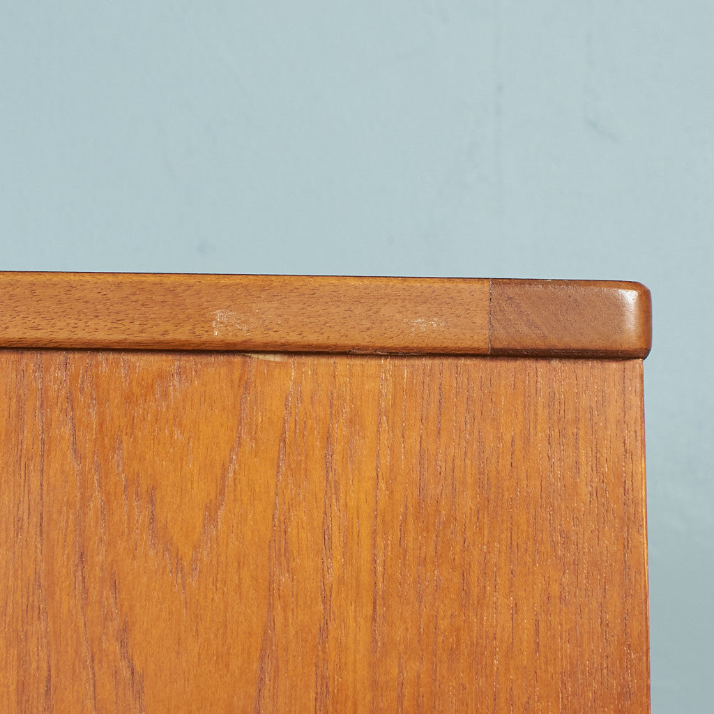 Jentique Vintage Bookcase #77392