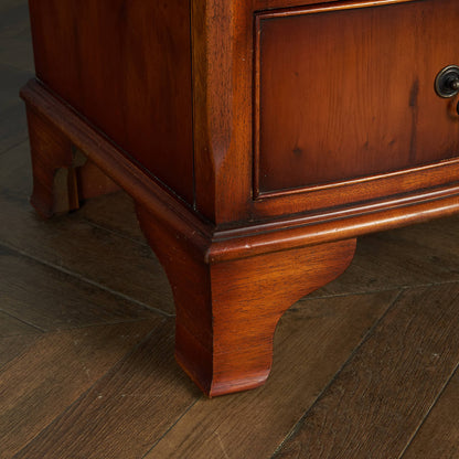 British Classic 4-Drawer Chest #84664