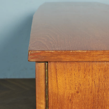 British vintage sideboard / repainted top #79763