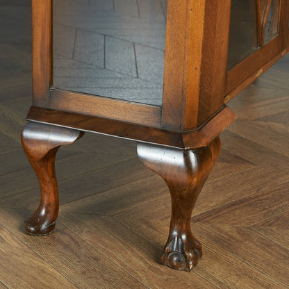 British Classic Curio Case/Display Cabinet #83978