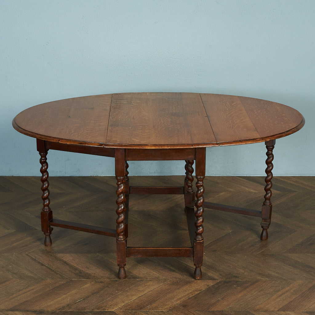 British Classic Drop Leaf Gateleg Table #81716