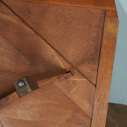 British Classic Drop Leaf Gateleg Table #81780
