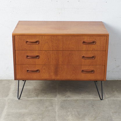 [65677][G-PLAN] Fresco 3-drawer chest/custom iron legs
