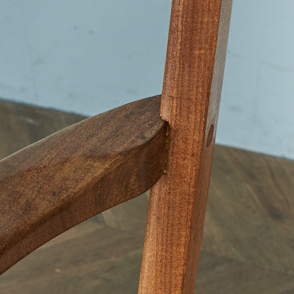 Fresco パッドバックダイニングアームチェア(Carver Chair 4567D)