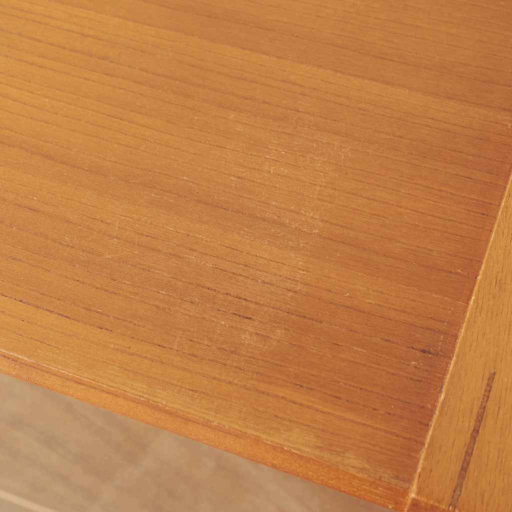 [67604][Meredew] Vintage narrow bookcase