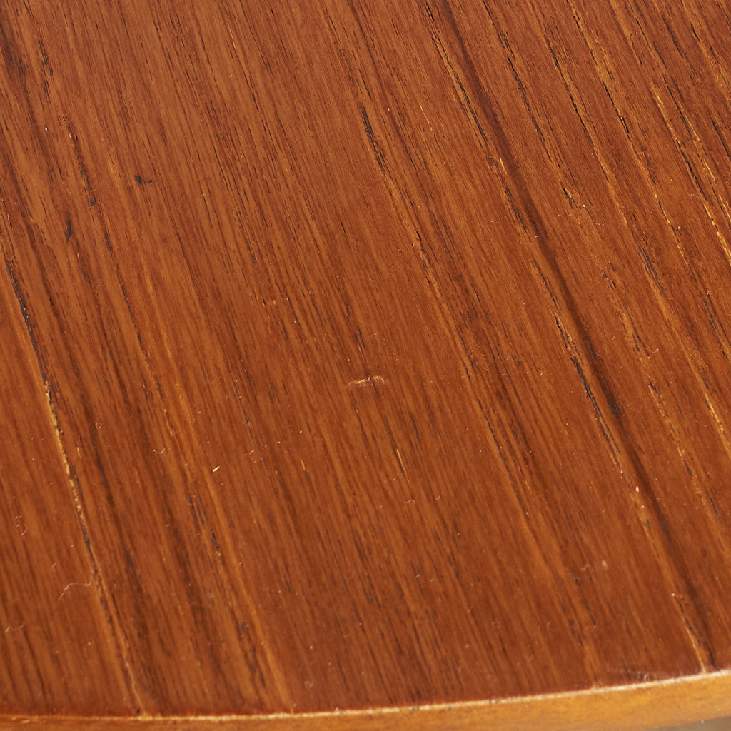 Nathan Extendable Round Dining Table #77333