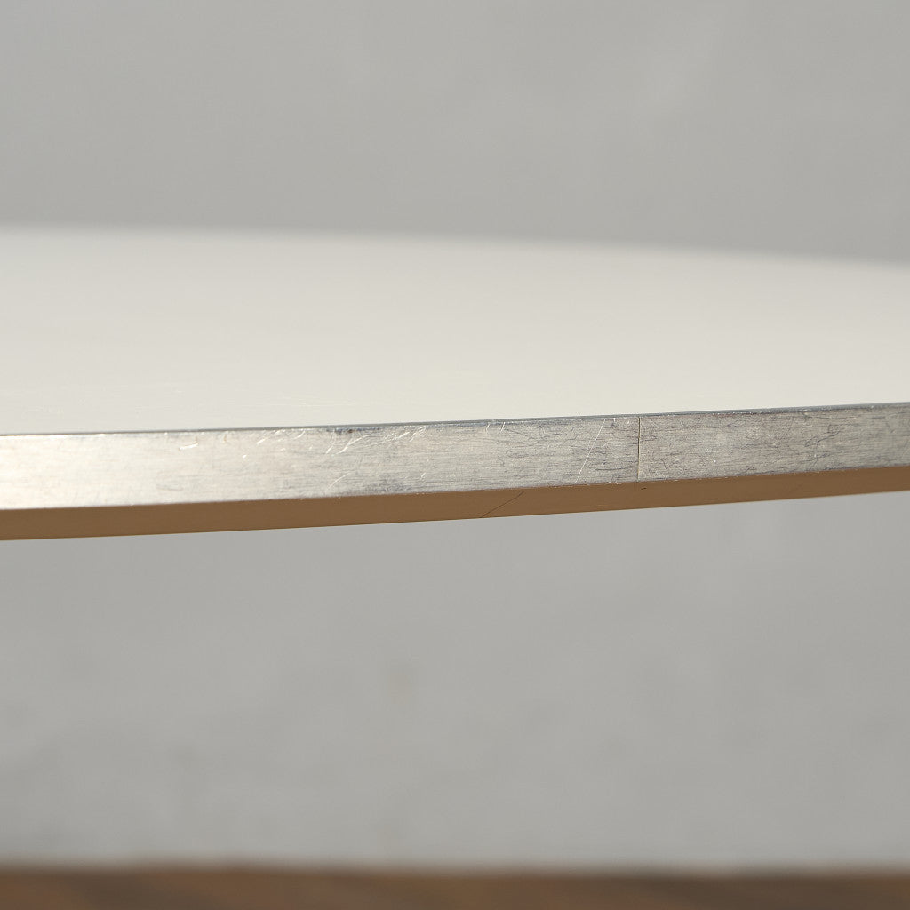 Fritz Hansen A603 Super-circular Table スーパー円テーブル
