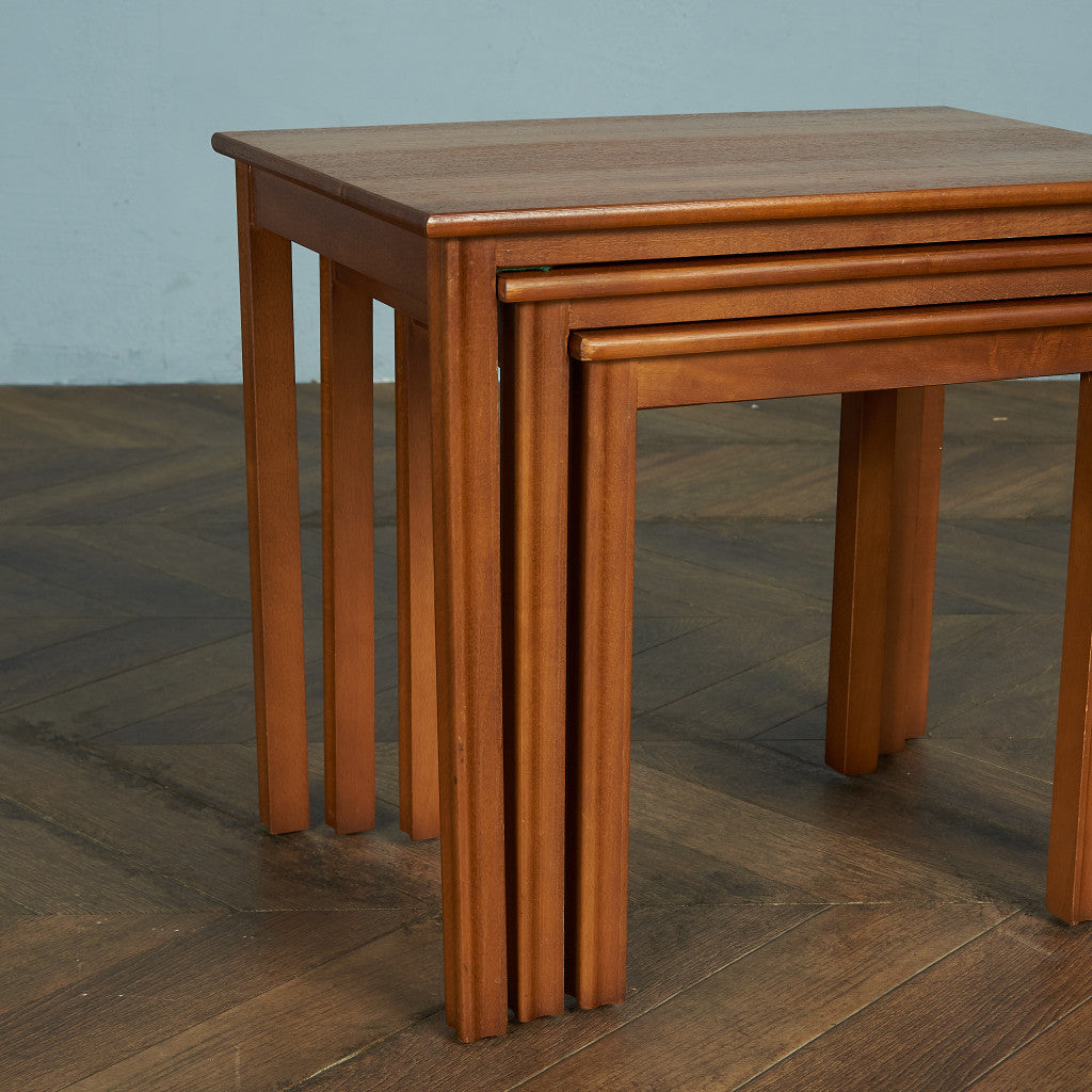 British Vintage Nesting Table #80301