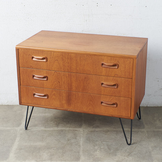 [65677][G-PLAN] Fresco 3-drawer chest/custom iron legs