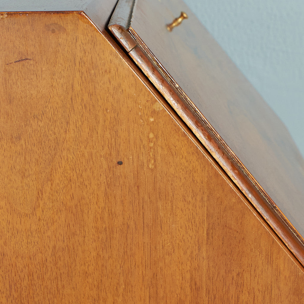 Northampton Cabinet Company ライティングビューロー