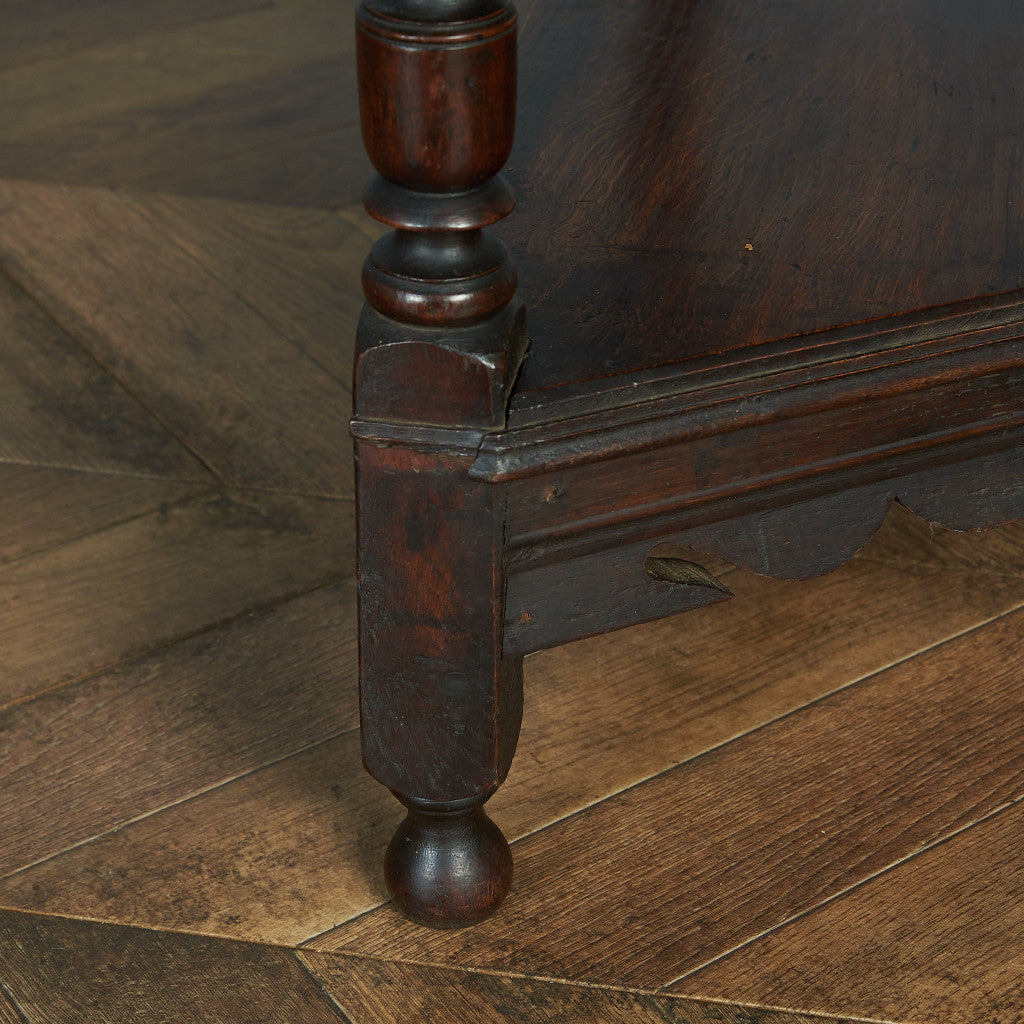 British classic oak side table #80476