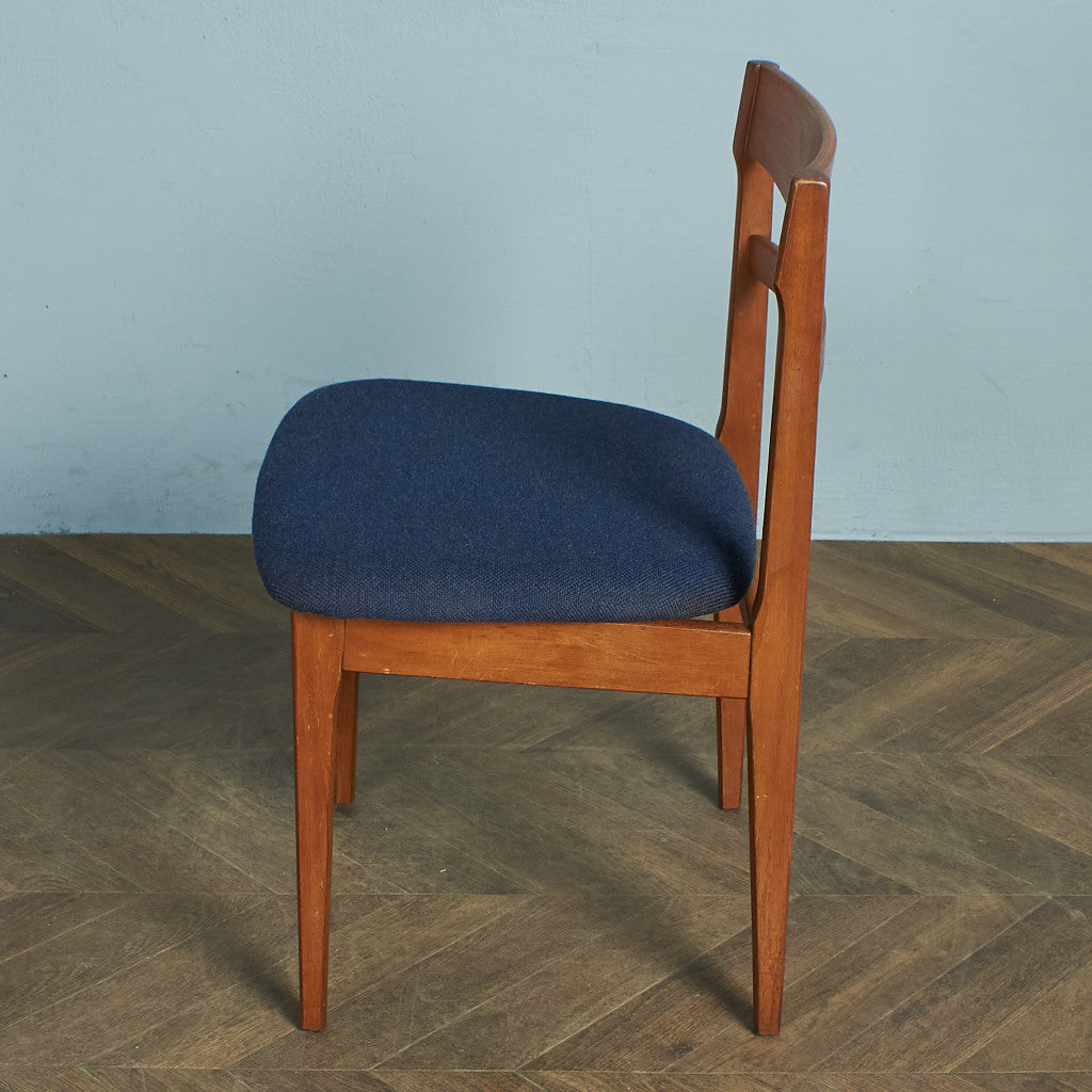 [68905][Nathan] Vintage dining chair / seat reupholstered