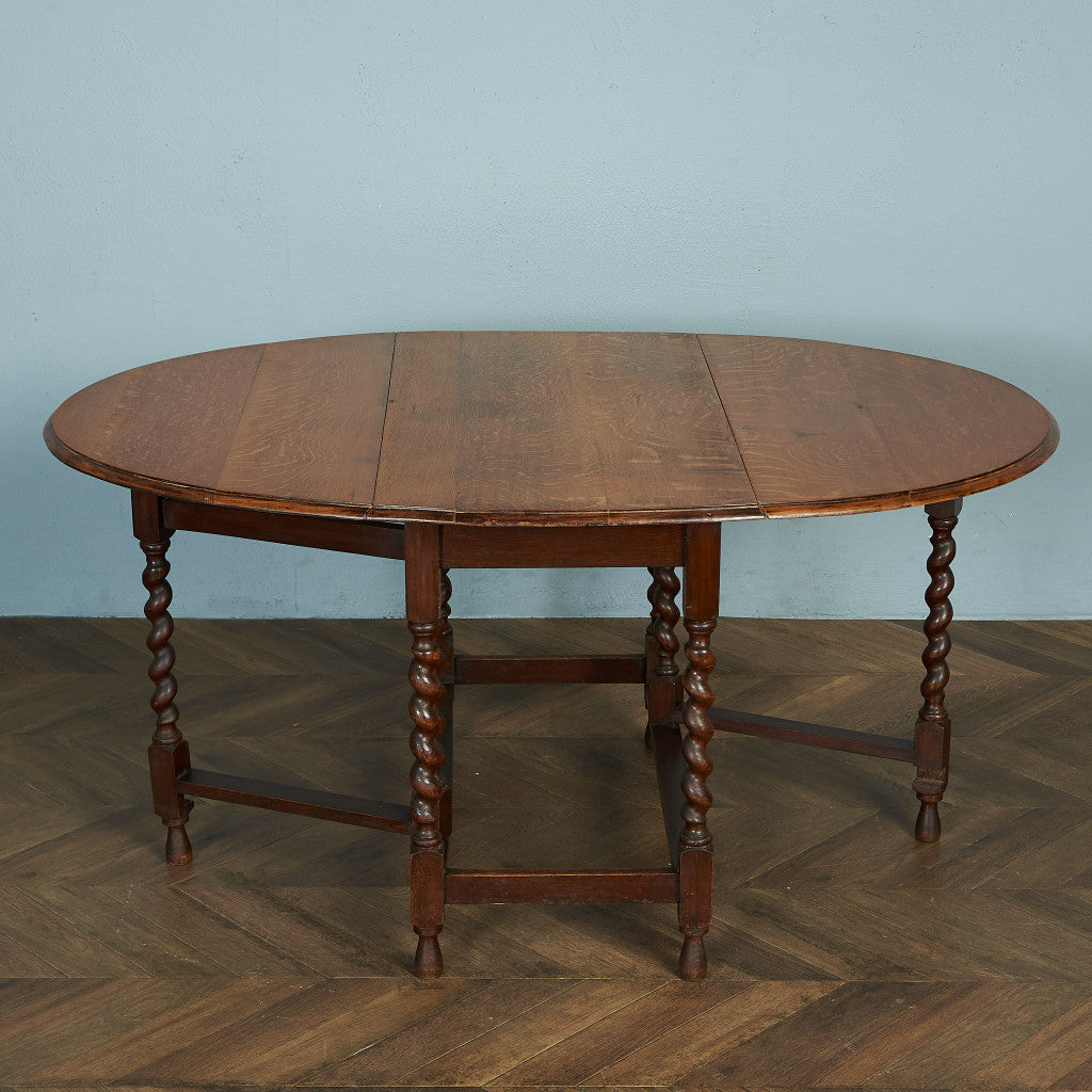 British Classic Drop Leaf Gateleg Table #81716
