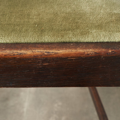 [67207] Antique British Jacobean style armchair