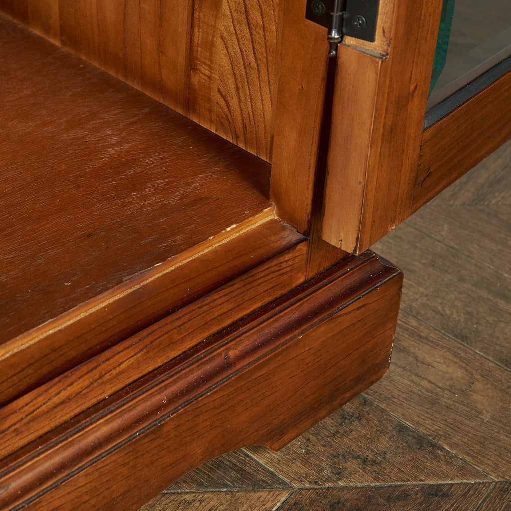 British Classic Glass Cabinet/Storage Case #84776