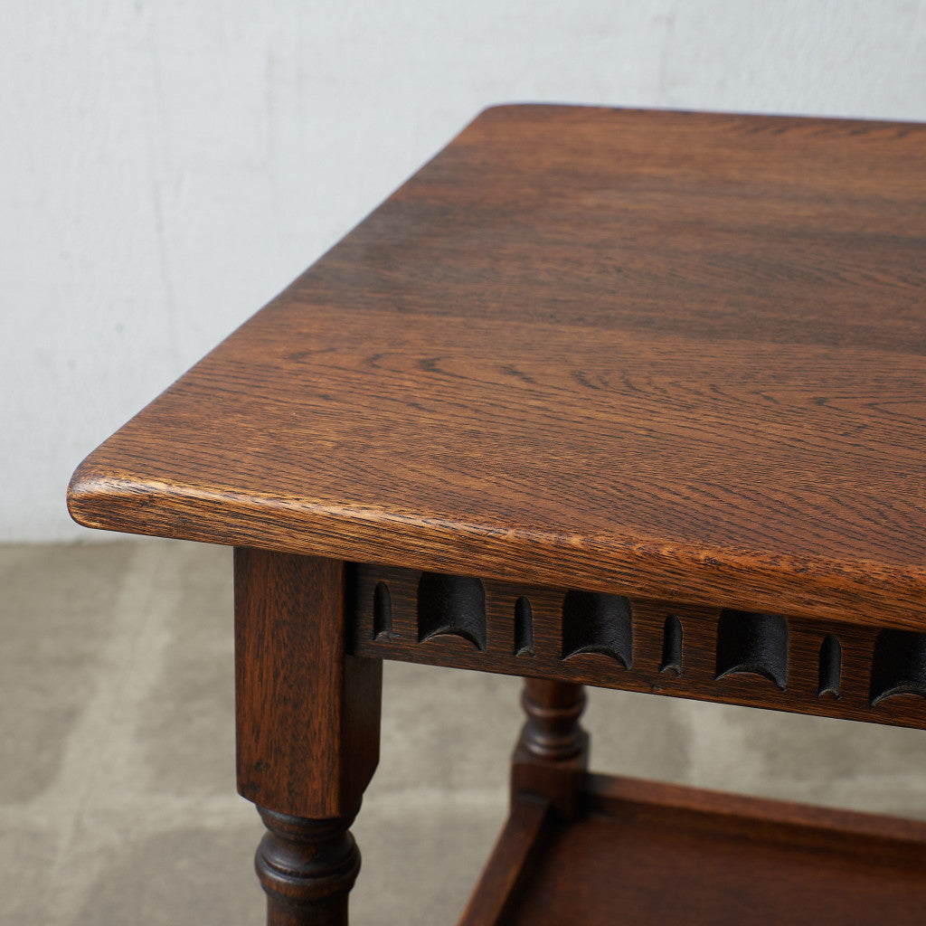 [67287] British classic oak side table