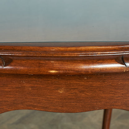 British classic glass top nesting table #78649