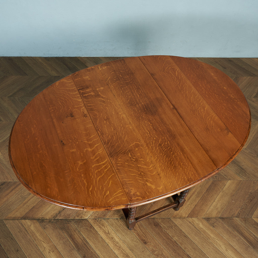British Classic Drop Leaf Gateleg Table #81716