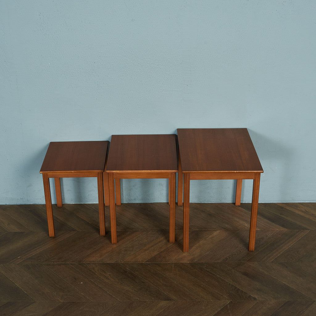 British Vintage Nesting Table #80301