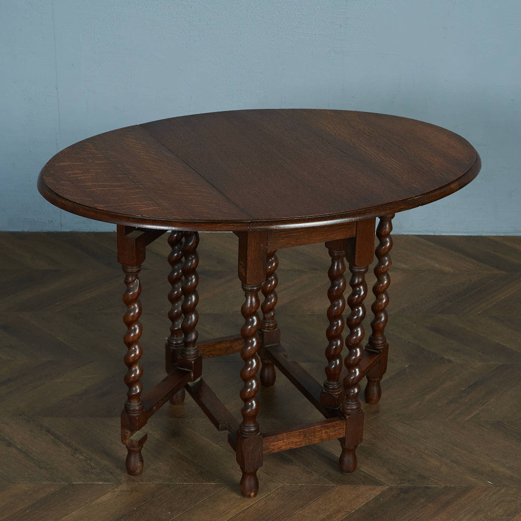British Classic Drop Leaf Gateleg Table #83668