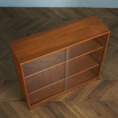 STONEHILL Vintage Narrow Cabinet/Bookcase #83639